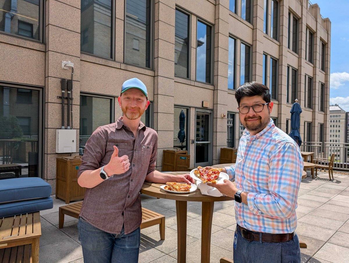 WaPo Tech Guild (@wapotechguild) on Twitter photo What solidarity! Our friends at <a href="/NYTGuildTech/">New York Times Tech Guild</a> sent us pizza today for us to enjoy in the D.C. office. We're so grateful to have such a strong union to look up to as we work to build a more equitable, transparent, and sustainable future for all tech workers here at The Post. ✊ What solidarity! Our friends at <a href="/NYTGuildTech/">New York Times Tech Guild</a> sent us pizza today for us to enjoy in the D.C. office. We're so grateful to have such a strong union to look up to as we work to build a more equitable, transparent, and sustainable future for all tech workers here at The Post. ✊