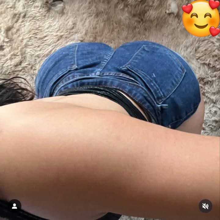 Ay como me provocas  vecina mía