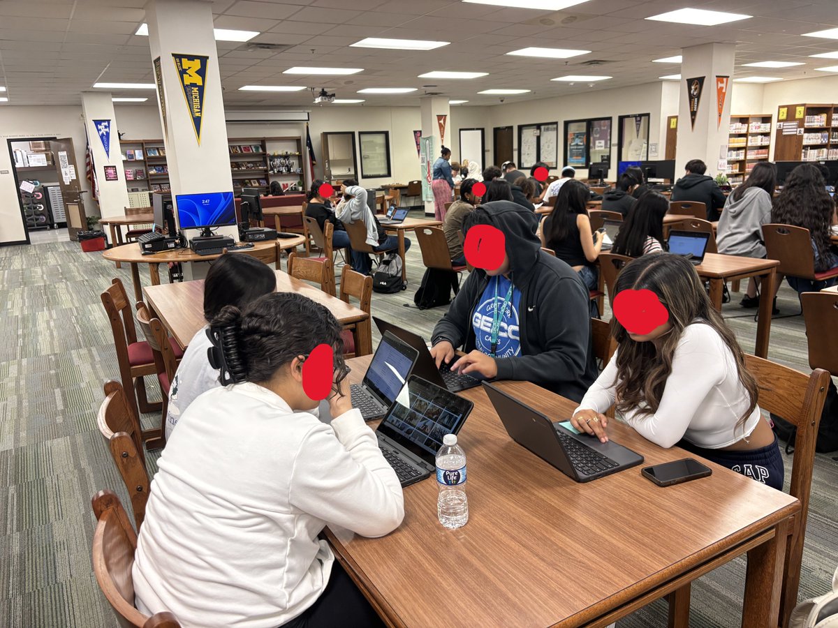 NGHS Library tweet media