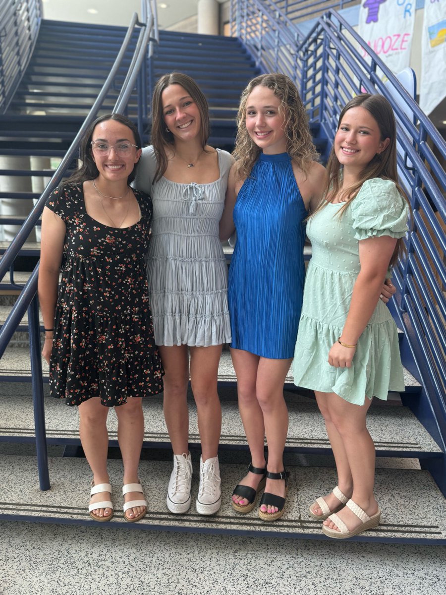 Rogers Lady Mountie Softball (@rhs_ladysb) on Twitter photo Congratulations to our Sophomores and Juniors who received their Chamber Awards today for having above a 3.5 GPA!
@daylynosborne33
<a href="/raylee_wagner/">Raylee Wagner</a>
<a href="/tillie_garcia11/">Tillie Garcia</a>
@addieyates2026
@ryjohnson2026
<a href="/fithian_rylee/">Rylee Fithian</a>
@rhs_williams
@rhsmounties Congratulations to our Sophomores and Juniors who received their Chamber Awards today for having above a 3.5 GPA!
@daylynosborne33
<a href="/raylee_wagner/">Raylee Wagner</a>
<a href="/tillie_garcia11/">Tillie Garcia</a>
@addieyates2026
@ryjohnson2026
<a href="/fithian_rylee/">Rylee Fithian</a>
@rhs_williams
@rhsmounties