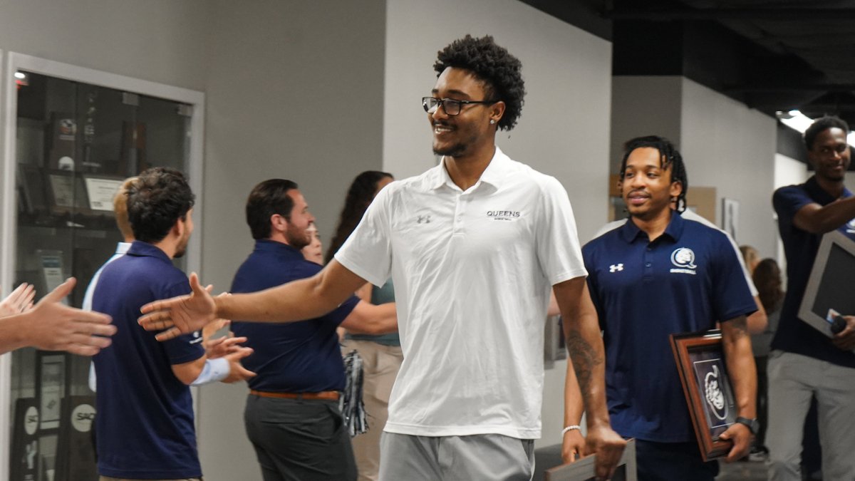 Queens (N.C.) Men’s Basketball tweet media