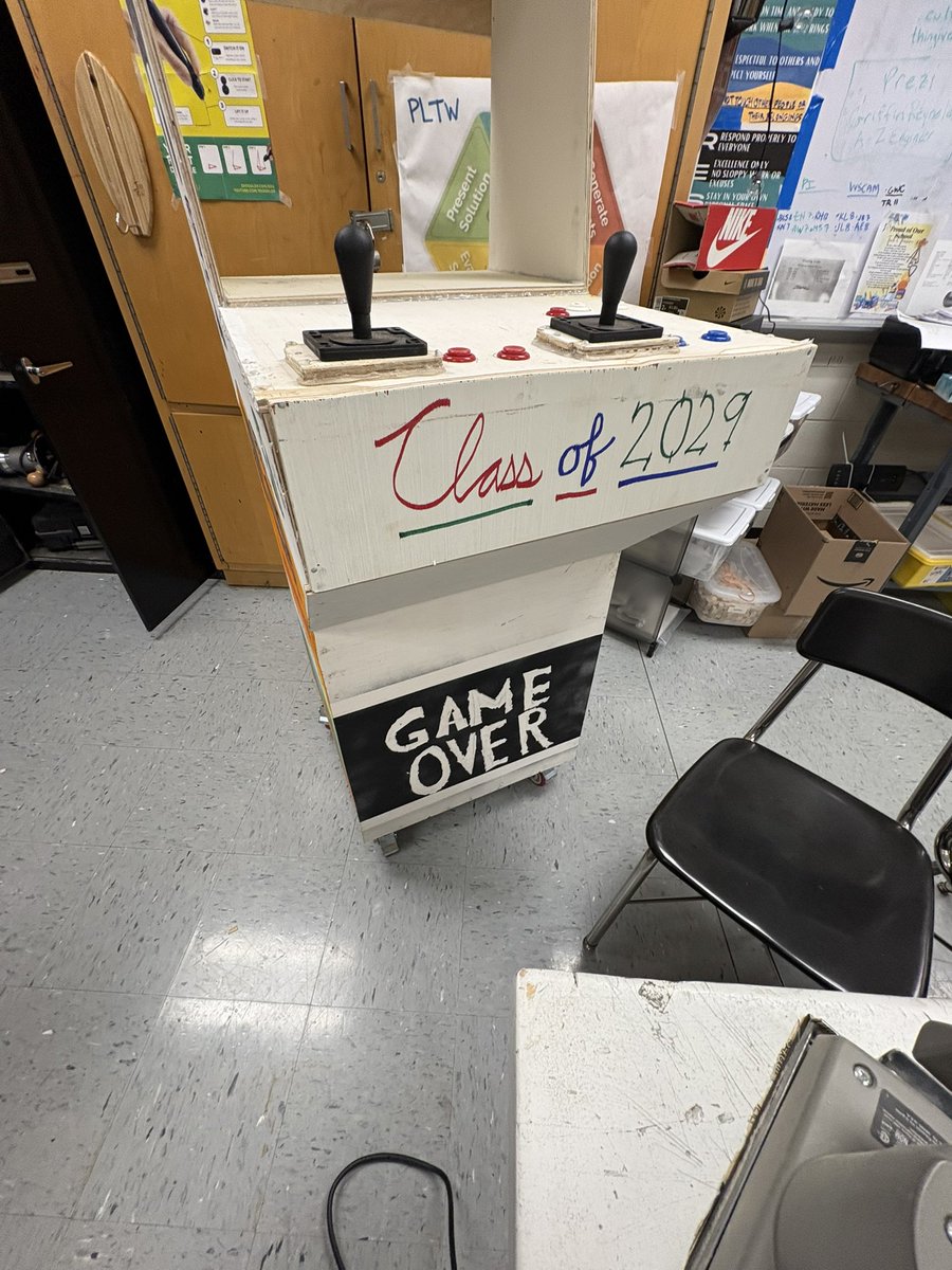 Monessen Maker Space (@mcsdmakerspace) on Twitter photo One of our newest video game cabinet creations... <a href="/MSMakeCode/">Microsoft MakeCode</a> <a href="/DonorsChoose/">DonorsChoose</a> <a href="/MDSForTheKids/">Matthew Strine</a> as a #stem #steam #stemeducation teacher how are you getting your students to showcase their creative sides?! #monessen #modernmonessen <a href="/DrRMotte/">Robert Motte, Ed.D.</a> One of our newest video game cabinet creations... <a href="/MSMakeCode/">Microsoft MakeCode</a> <a href="/DonorsChoose/">DonorsChoose</a> <a href="/MDSForTheKids/">Matthew Strine</a> as a #stem #steam #stemeducation teacher how are you getting your students to showcase their creative sides?! #monessen #modernmonessen <a href="/DrRMotte/">Robert Motte, Ed.D.</a>