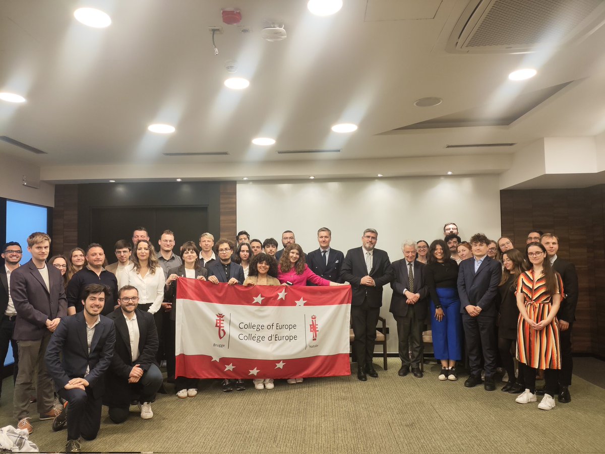 College of Europe in Natolin (@coenatolin) on Twitter photo Concluding Day 3 by understanding the complexity of EU integration process of Serbia. 🇪🇺 🇷🇸
#NatolinTeamWesternBalkans took part in a high-level meeting with Mr Nemanja Starović <a href="/nstarovic/">Nemanja Starović</a>, Minister of European Integration <a href="/MINEIsrb/">Ministarstvo za EI</a> and Mr <a href="/MiroslavGacevic/">Miroslav Gacevic</a>, Acting Assistant Concluding Day 3 by understanding the complexity of EU integration process of Serbia. 🇪🇺 🇷🇸
#NatolinTeamWesternBalkans took part in a high-level meeting with Mr Nemanja Starović <a href="/nstarovic/">Nemanja Starović</a>, Minister of European Integration <a href="/MINEIsrb/">Ministarstvo za EI</a> and Mr <a href="/MiroslavGacevic/">Miroslav Gacevic</a>, Acting Assistant