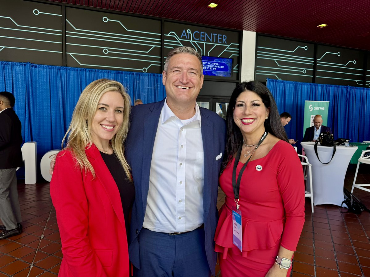Our Executive Director, Valerie Neilson, was a speaker on the Evolving Partnerships panel at CoMotion MIAMI, joining industry leaders to discuss the future of mobility and collaboration across sectors. <a href="/CoMotionNEWS/">CoMotion</a> brings together public and private sector experts to share