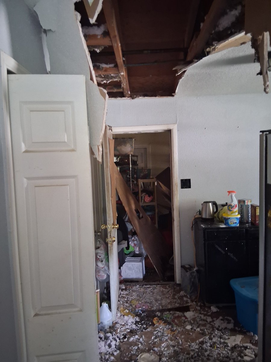 So my garage burned down, made a gofund me. Any help would be greatly appreciated 🤍

gofund.me/4a002e8f