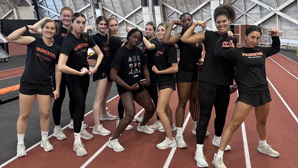 Last day of lift of the spring! 💪

#NCAAWVB