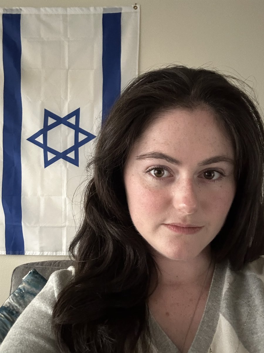 Happy Yom Haatzmaut to my country 🇮🇱

77 years old, 3000 years young.