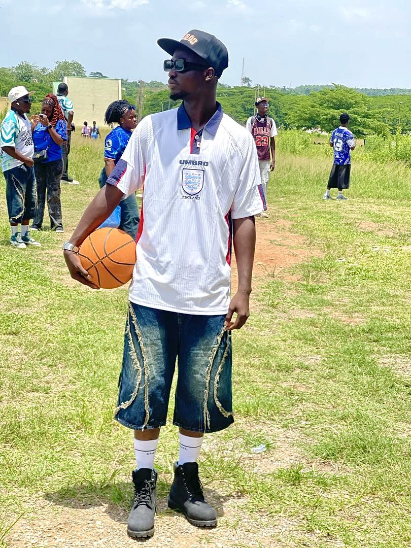 Yorubaa_Demon's tweet image. So my Departmental mates planned an inter house sport thingy and yeah , It was superb and fvkn Amazing 🤭🤭🫠

E to the M to the Fvkn Toxicology!!!🤍✨🥰

#FYB #Funaab #JERSEYDAY #Funaabfyb2025
