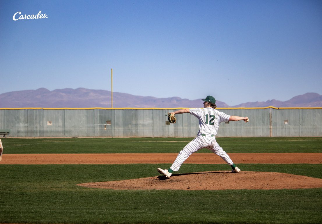 Proud to announce to my commitment to Eastern Arizona College! Thank you to my family, and all the coaches involved giving me this opportunity!