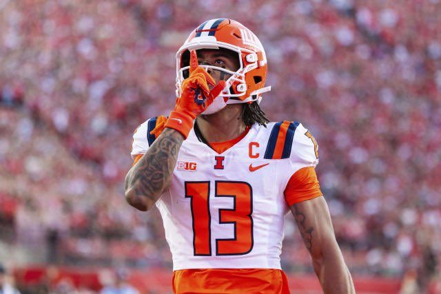 TristanWillis (@tristanwillis27) on Twitter photo #AGTG✝️ After a great conversation with <a href="/wardth09/">Thaddaeus Ward</a> I am blessed to receive an offer from the University of Illinois! <a href="/Zinn68/">Tyrone Green</a> <a href="/Glap_IV/">R. Glapion</a> <a href="/SCSharkFootball/">ShadowCreekFootball</a> <a href="/coachwoods9/">DWoods</a> <a href="/HoustonHero713/">Mike West🤘🏾</a> <a href="/EMitch_28/">Erick Mitchell II</a> <a href="/Bullard_Coach/">Cody Bullard</a> <a href="/MikeRoach247/">Mike Roach</a> <a href="/GPowersScout/">Greg Powers 🏟️</a> <a href="/adamgorney/">Adam Gorney</a> <a href="/samspiegs/">Sam Spiegelman</a> <a href="/TomLoy247/">Tom Loy</a> #AGTG✝️ After a great conversation with <a href="/wardth09/">Thaddaeus Ward</a> I am blessed to receive an offer from the University of Illinois! <a href="/Zinn68/">Tyrone Green</a> <a href="/Glap_IV/">R. Glapion</a> <a href="/SCSharkFootball/">ShadowCreekFootball</a> <a href="/coachwoods9/">DWoods</a> <a href="/HoustonHero713/">Mike West🤘🏾</a> <a href="/EMitch_28/">Erick Mitchell II</a> <a href="/Bullard_Coach/">Cody Bullard</a> <a href="/MikeRoach247/">Mike Roach</a> <a href="/GPowersScout/">Greg Powers 🏟️</a> <a href="/adamgorney/">Adam Gorney</a> <a href="/samspiegs/">Sam Spiegelman</a> <a href="/TomLoy247/">Tom Loy</a>