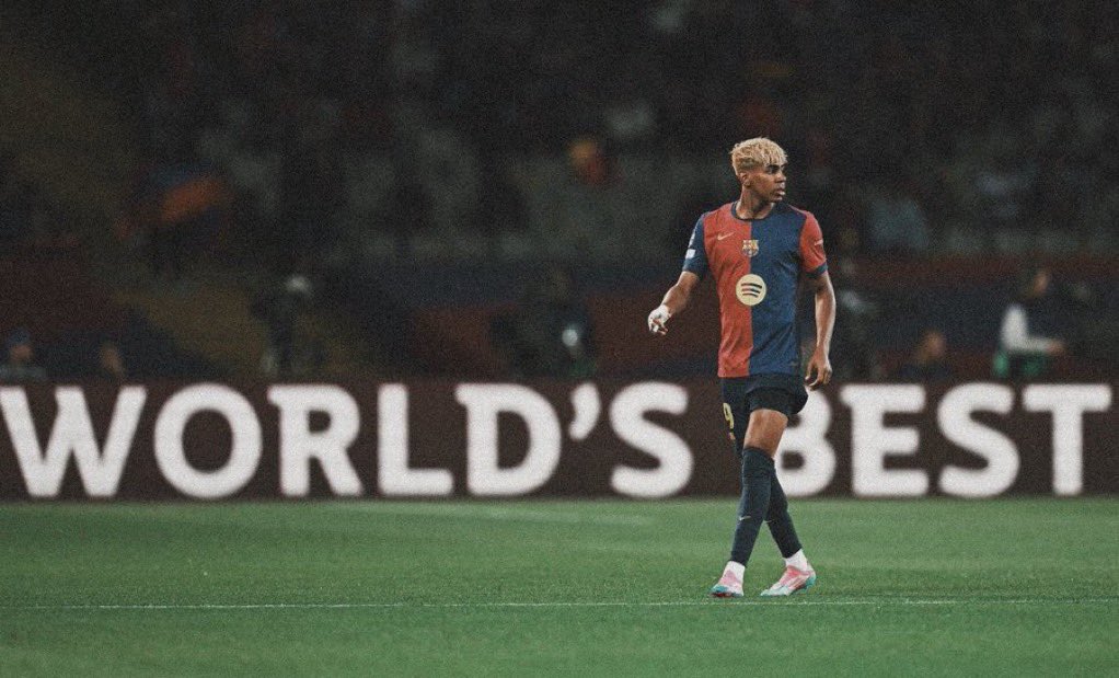 Te presento la definición empírica de AURA.

Enviame una foto mejor que esta y te doy el premio que quieras. Te espero, será muy difícil.