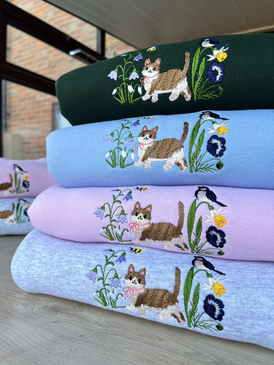 just a cute stack of sweatshirts 
🐈💐🐝🌸⛅️🌼✨