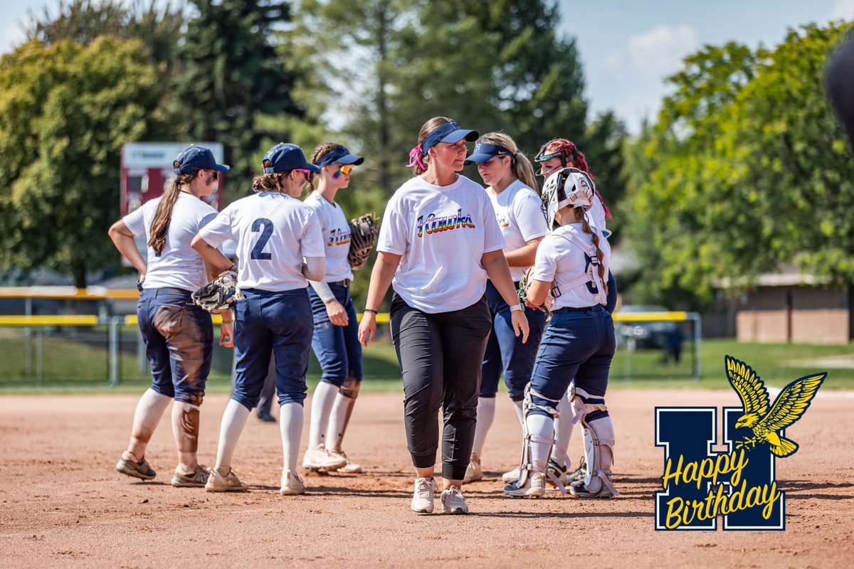 We Would Like To Wish The General @maddiepasmaa  A Very Happy Birthday!! #RollHawks🤘 🍰🎂🎈🎁🎊🎉