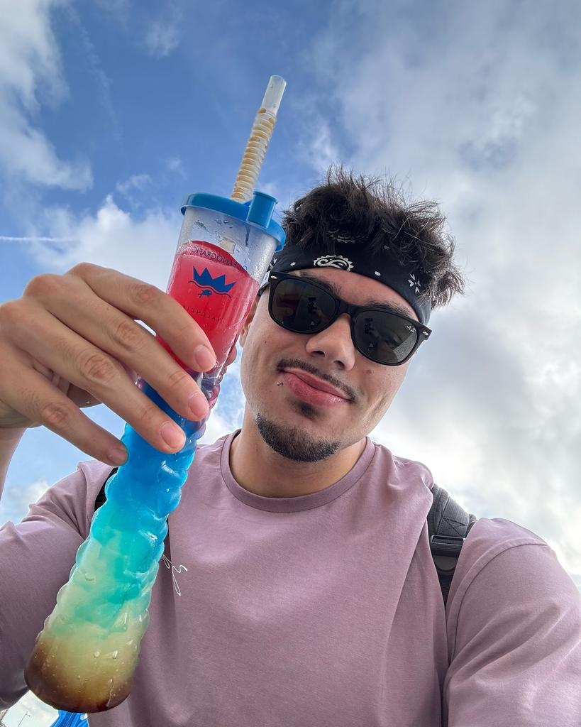 Aleksei Nikoláyev tweet media