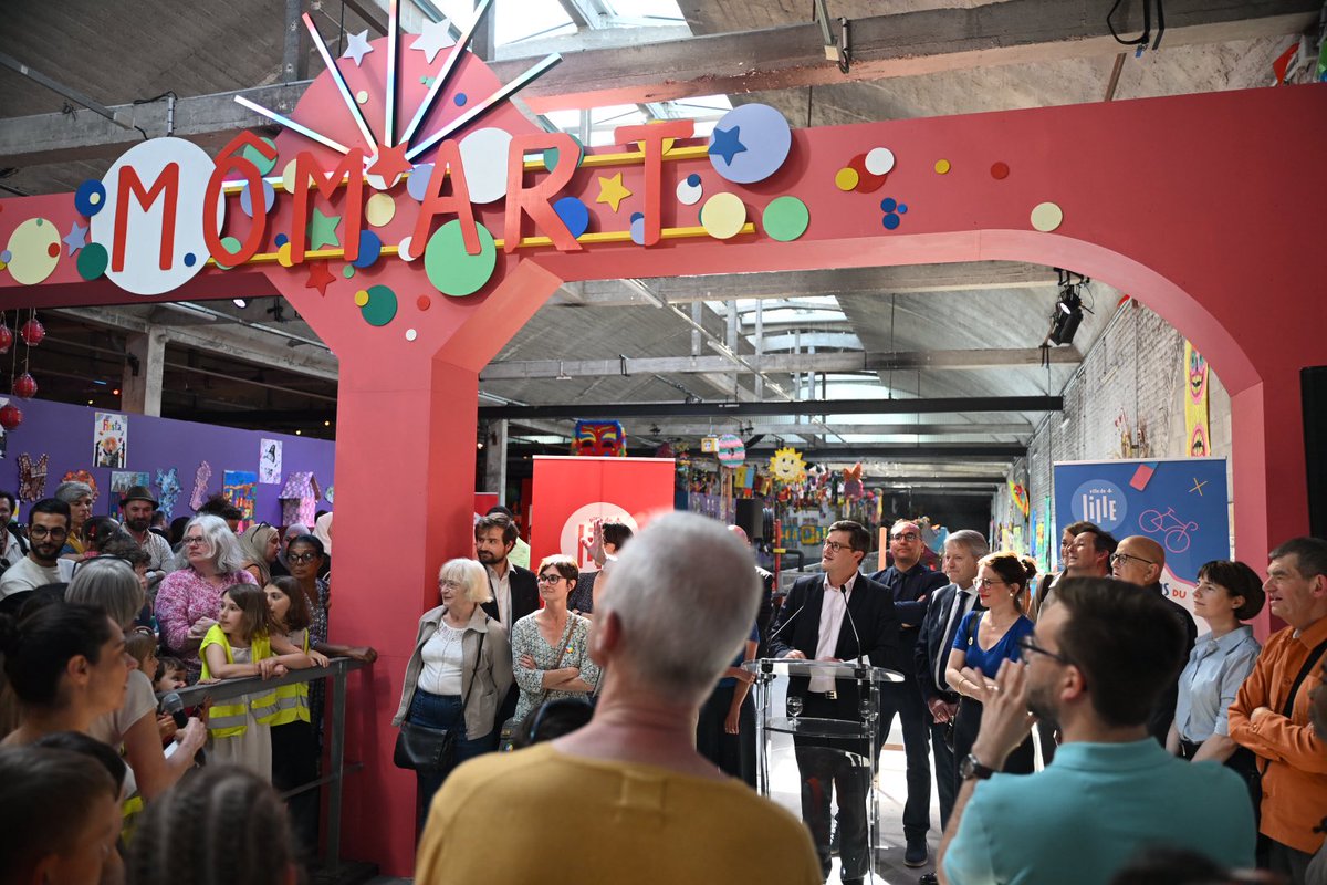 Charlotte Brun (@ch_brun) on Twitter photo 🎂 Depuis 20 ans, sous l’impulsion de <a href="/MartineAubry/">Martine Aubry</a>, le Projet Éducatif Global de #Lille place l’enfant au cœur des politiques municipales
🎨 Môm’Art, inauguré ce soir à la Gare Saint So par <a href="/Ardeslandes/">Arnaud Deslandes</a>, en est une belle illustration !
👏🏻aux enfants pour leurs créations #Fiesta 🎂 Depuis 20 ans, sous l’impulsion de <a href="/MartineAubry/">Martine Aubry</a>, le Projet Éducatif Global de #Lille place l’enfant au cœur des politiques municipales
🎨 Môm’Art, inauguré ce soir à la Gare Saint So par <a href="/Ardeslandes/">Arnaud Deslandes</a>, en est une belle illustration !
👏🏻aux enfants pour leurs créations #Fiesta