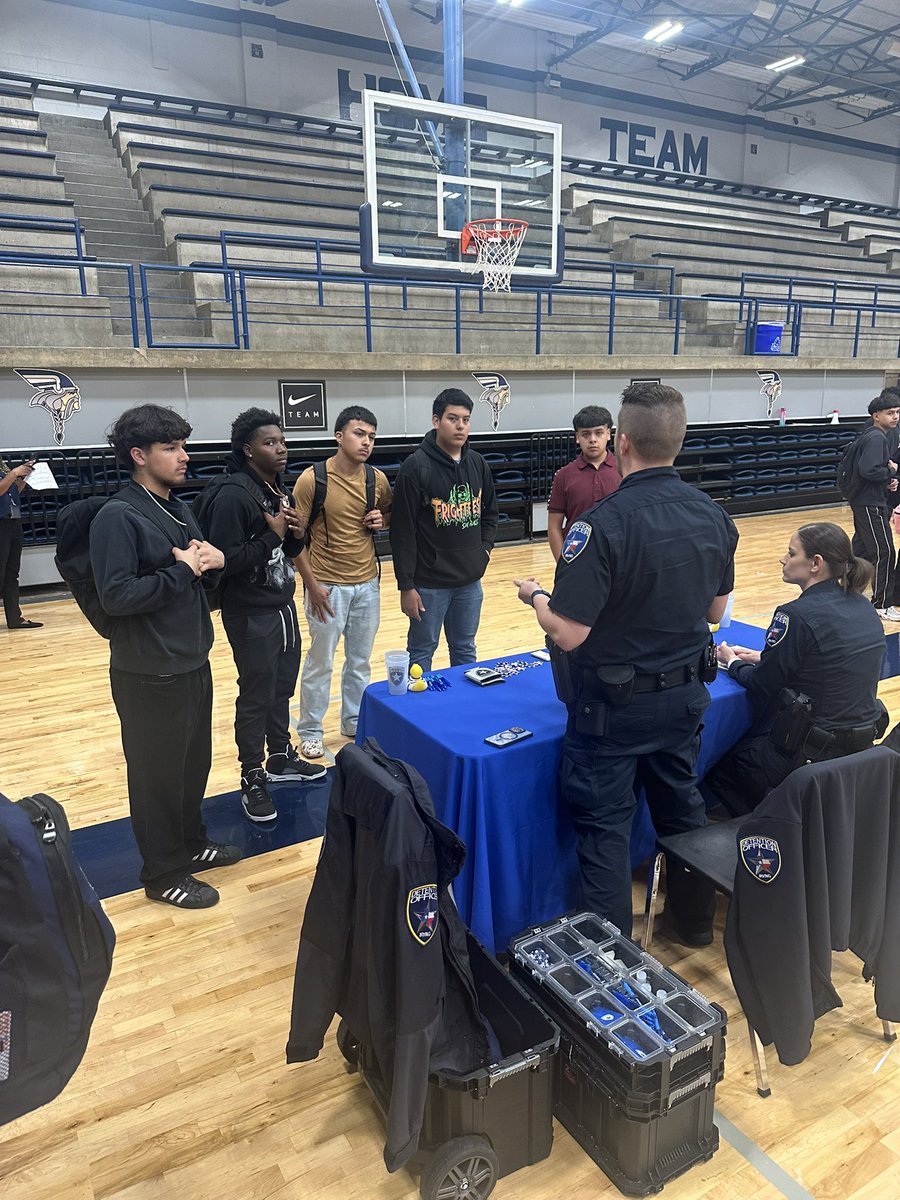 Nimitz Counselors (@nimitzcounselor) on Twitter photo The <a href="/NimitzVikings/">Nimitz High School</a> Career Day in full swing. The Irving community showed up on this rainy day! 🩶🤍💙
Part 1 The <a href="/NimitzVikings/">Nimitz High School</a> Career Day in full swing. The Irving community showed up on this rainy day! 🩶🤍💙
Part 1