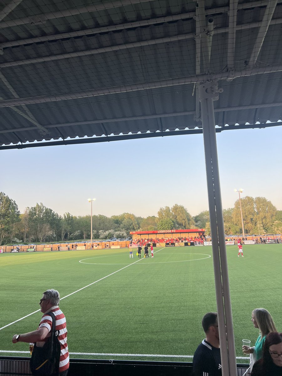 Uxbridge vs Kingstonian playoff game