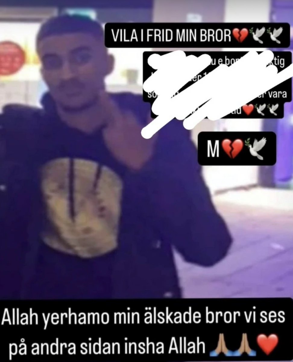 visegrad24's tweet photo. Swedish police have arrested a 16-y-old boy for yesterday’s triple-murder in Uppsala.

He had recently returned to Sweden from his home country Somalia. His mom had brought him there to distance him from the Swedish gang scene.

Instead, he shot 3 guys aged 15-20 in a barber shop https://t.co/sTeu1LWISC