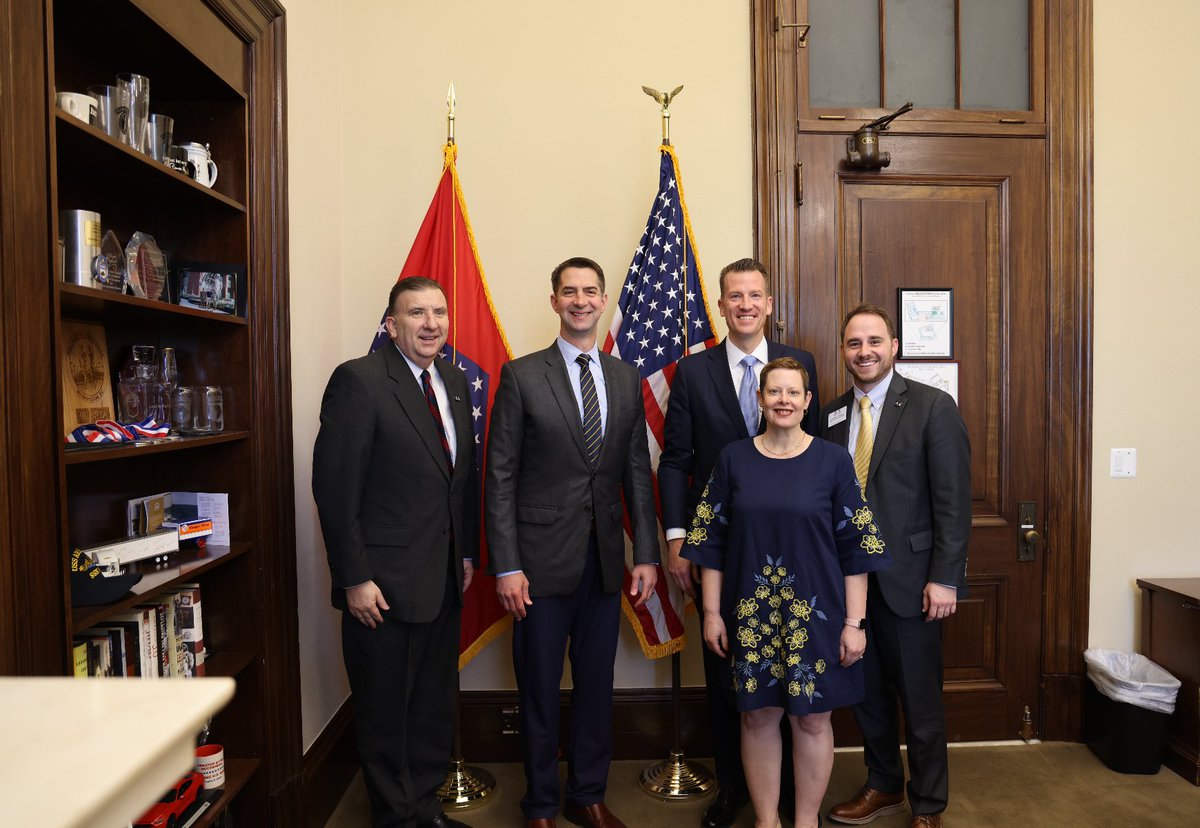 Tom Cotton (@sentomcotton) on Twitter photo It is always a pleasure to have Arkansas State University leaders visit my DC office. It is always a pleasure to have Arkansas State University leaders visit my DC office.
