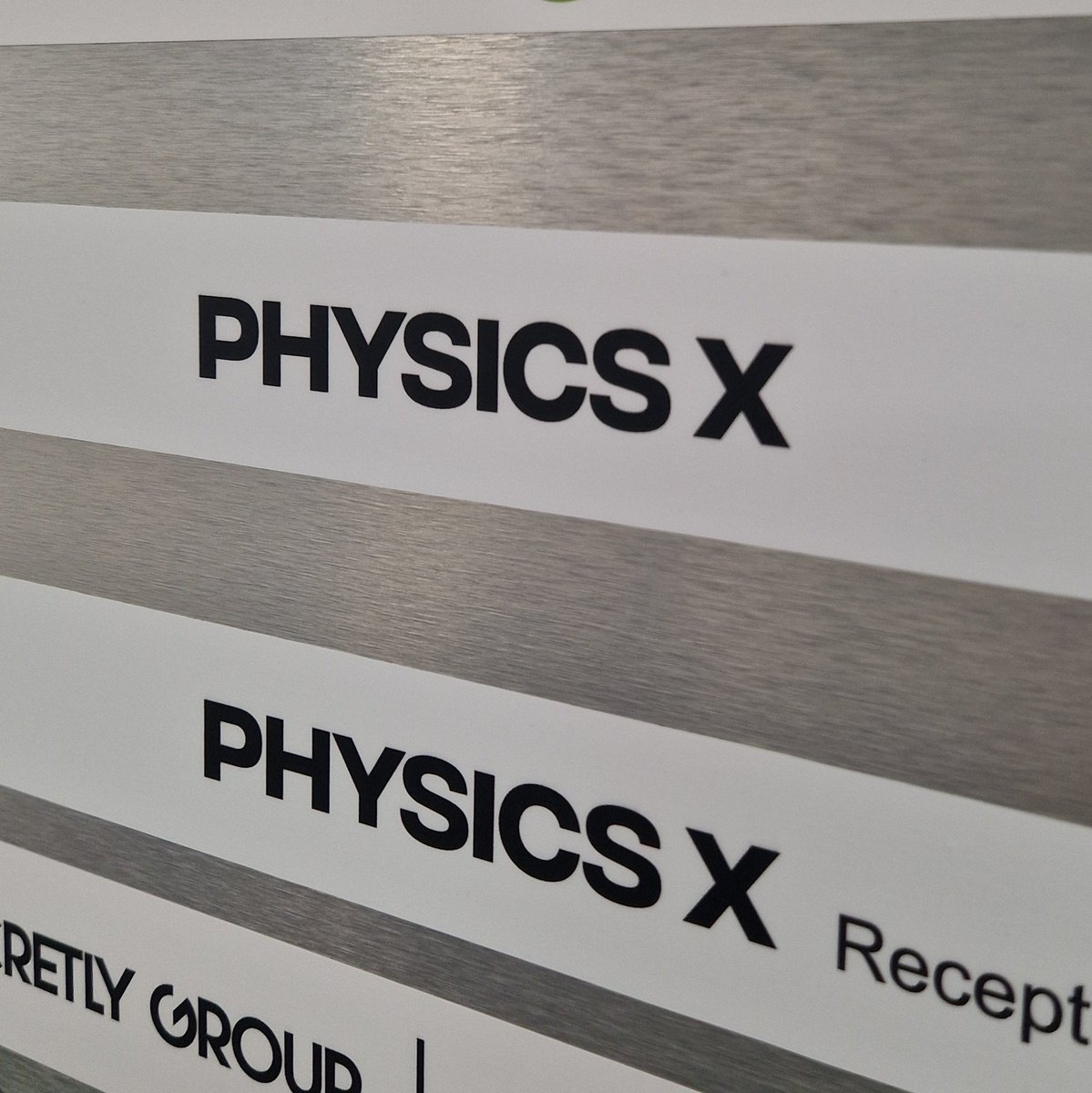 albertomariape's tweet image. Had the pleasure of being invited to present our ICLR paper "Fengbo" at @PhysicsxAI's London office today. Such a great discussion and a truly inspiring atmosphere!