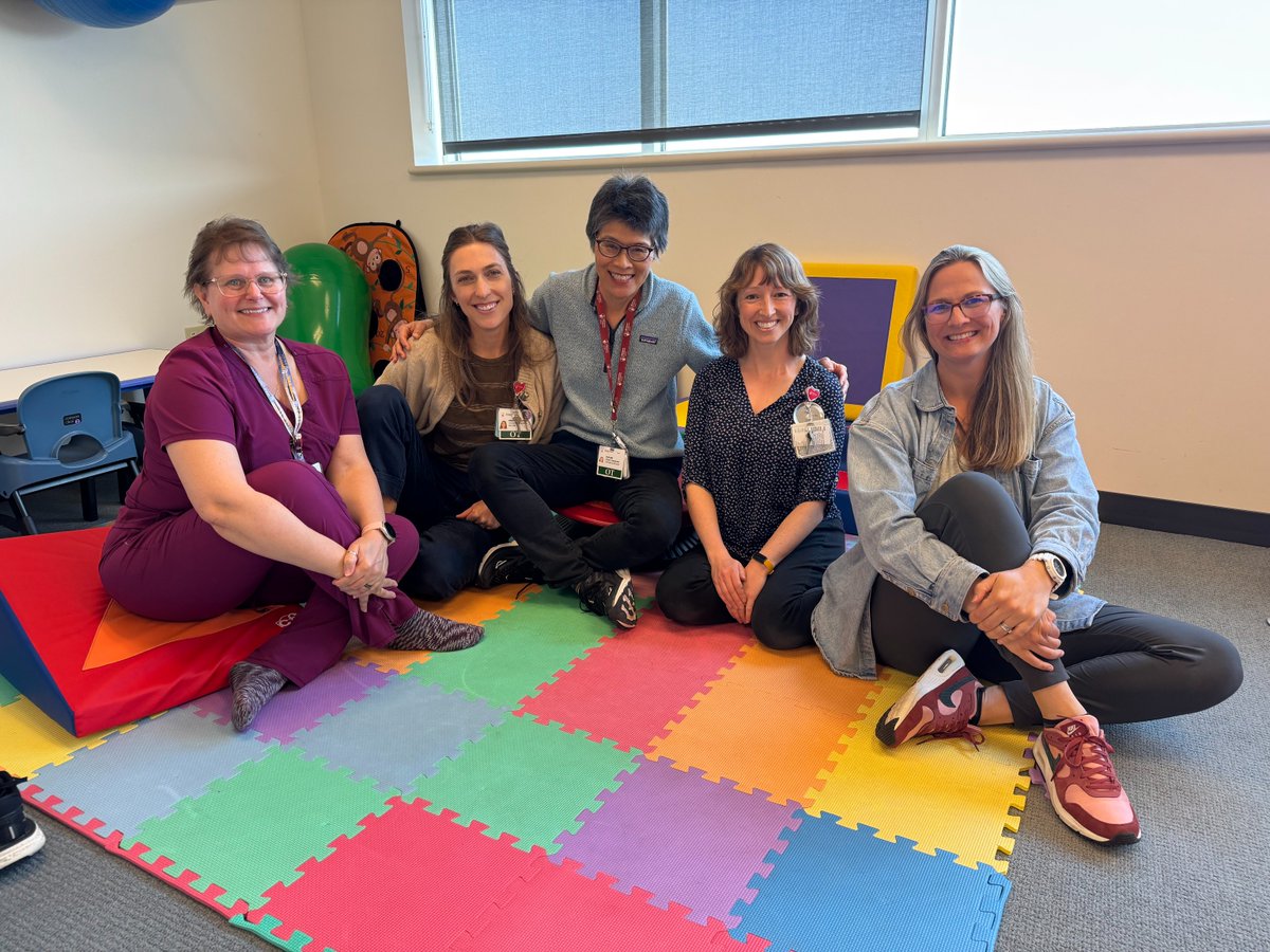 ShrinersPDX's tweet image. Our #OccupationalTherapy team collaborates with our surgeons and prosthetists to come up with individual treatment plans to help them acquire fine motor skills such as writing, dressing and bathing to promote independence. Thank you for all that you do!
#OccupationalTherapyMonth