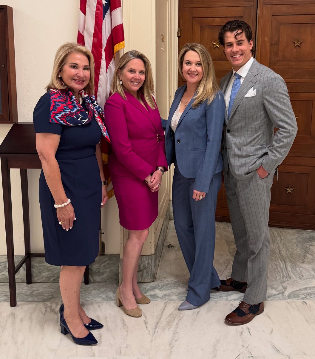 RepLauraGillen's tweet image. I&apos;m grateful for the work Safety and Advocacy for Empowerment (SAFE) is doing to advocate for legislation that addresses impaired driving. With 37 lives lost every day in the U.S. due to drunk-driving crashes, I am proud to support SAFE’s End DWI Act to reduce this statistic.