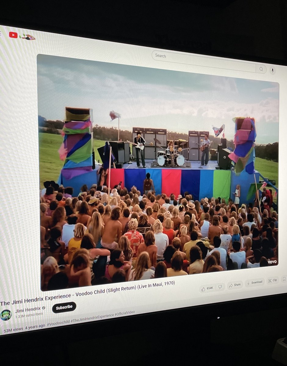 SatriaWGP's tweet image. Jimi Hendrix (1970)      🤝        Turnstile (2025)