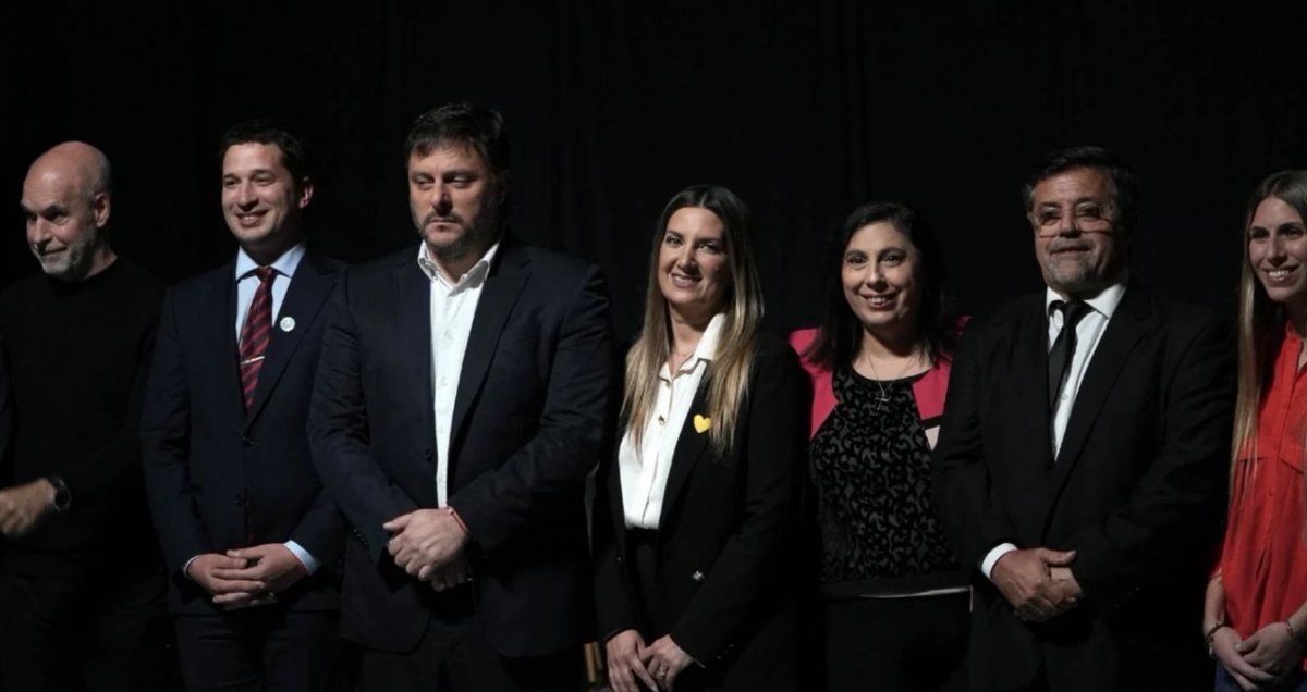 🗳️ El día después del debate porteño: hacia donde va la campaña

👨🏻‍💻 Por <a href="/RubenRabanal63/">Ruben Rabanal</a> 

mdzol.com/politica/2025/…