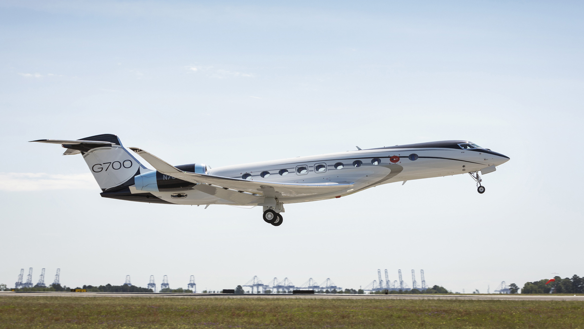 The Gulfstream G700 isn't just fast — it's a flying penthouse. Up to 19 passengers, 13,890 km range, and a cabin that feels endless.