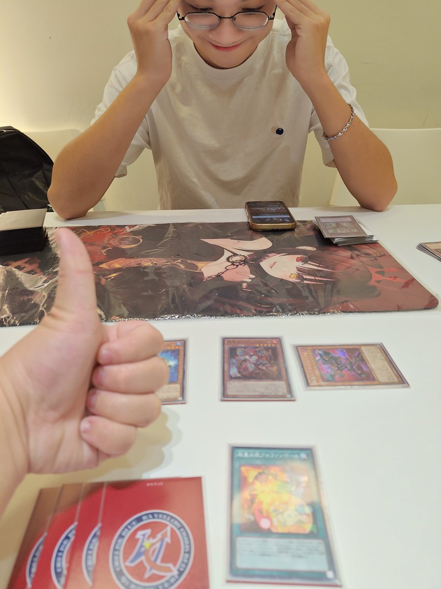 Xiaozhi1009's tweet photo. 超量必殺!!!
沒想到竟然會有開到的一天
#遊戲王
#SuperQuant https://t.co/IHSgYyX8gD