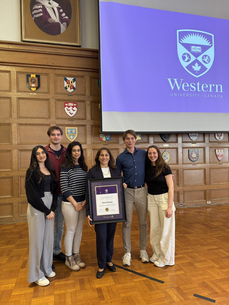 Silvia Penuela tweet media