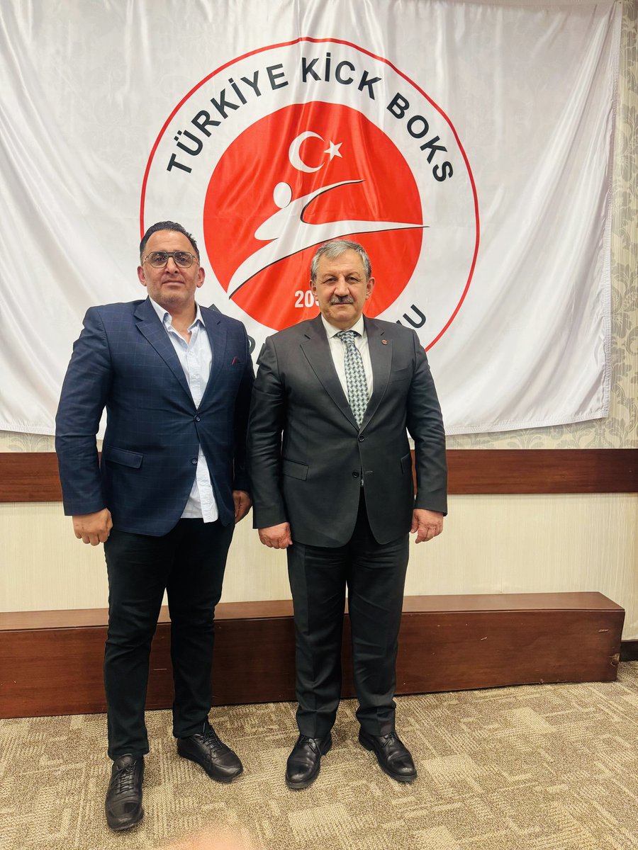 TOPRAK3458's tweet photo. Türkiye Kıckboks federasyonu istişare toplantısı Ankara da kıymetli başkanımız Salim kayıcı yönetiminde gerçekleşmiştir… @salimkayici https://t.co/rAbVasUf4n