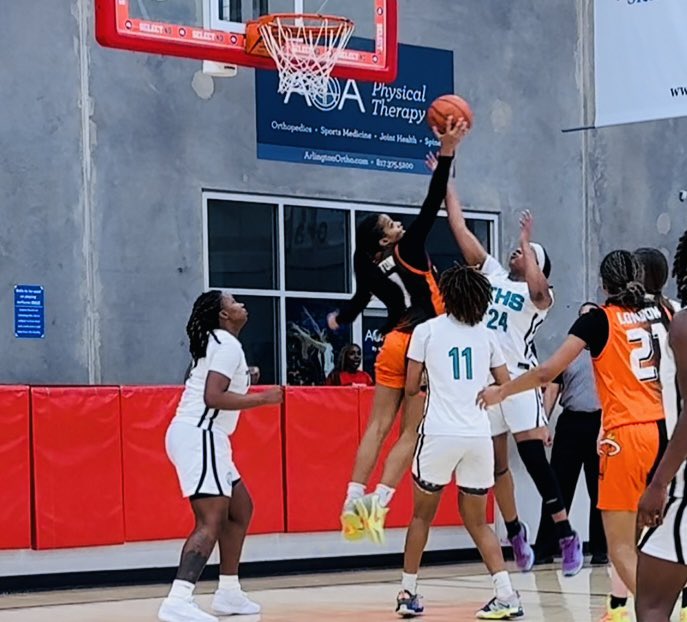 Coach X (@ilxcitement) on Twitter photo 4/27/2025 - Enjoy this photo from this past weekend in Texas. Xyanna has 🐇 when she needs them. She is 🆙 there!
Shows just how athletic she is, when she needs to be.
I’m still working on the 22pts, 16rebs in one game video. It ain’t easy cutting up film.
<a href="/XyXyMoney/">Xyanna Walton</a> 4/27/2025 - Enjoy this photo from this past weekend in Texas. Xyanna has 🐇 when she needs them. She is 🆙 there!
Shows just how athletic she is, when she needs to be.
I’m still working on the 22pts, 16rebs in one game video. It ain’t easy cutting up film.
<a href="/XyXyMoney/">Xyanna Walton</a>
