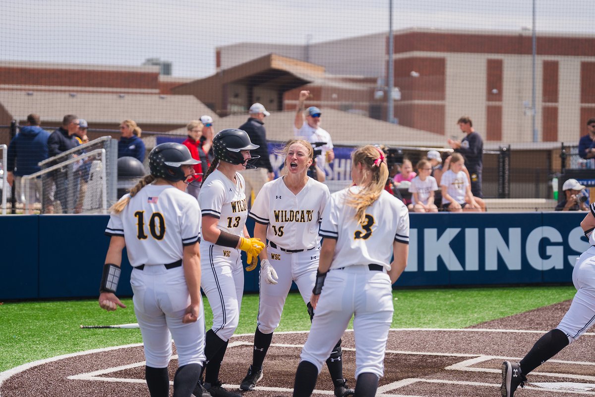 Wayne State Wildcats (@wscwildcats) on Twitter photo Seventh inning rally gives <a href="/WSCWildcatSB/">WSC Softball</a> 4-3 win over SMSU and first NSIC Tournament win since 2015. #PlayforthePaw #NSICSB #YourTimeToShine
wscwildcats.com/news/2025/4/30โฆ Seventh inning rally gives <a href="/WSCWildcatSB/">WSC Softball</a> 4-3 win over SMSU and first NSIC Tournament win since 2015. #PlayforthePaw #NSICSB #YourTimeToShine
wscwildcats.com/news/2025/4/30โฆ