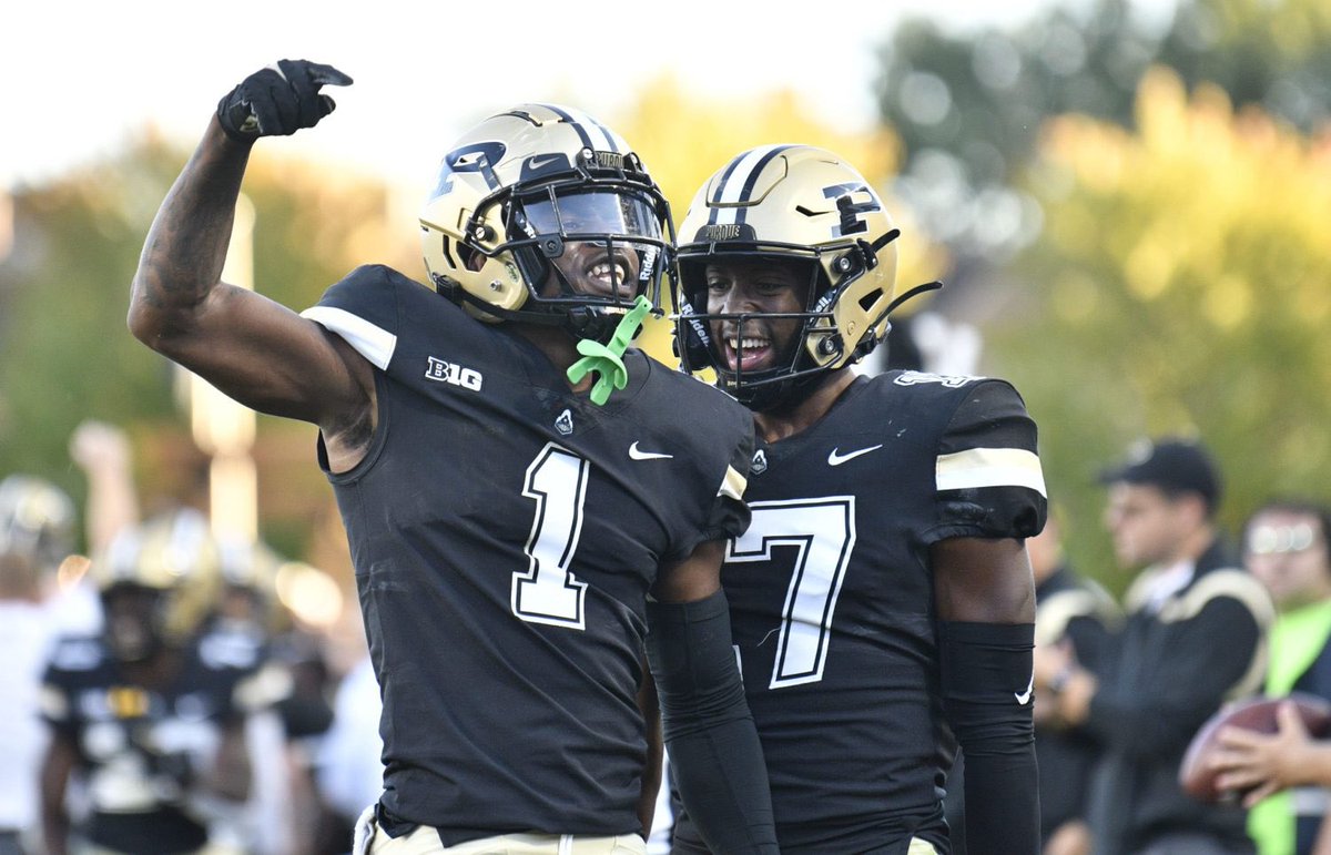 Khamoni Williams (@khamonii7) on Twitter photo Blessed to receive my 6th offer from Purdueโซ๏ธ!
<a href="/CoachConard/">Coach C (Conard)</a> <a href="/BoilerFootball/">Purdue Football</a> <a href="/CoachChaz_/">Chaz Wiseman</a> <a href="/DJames_5/">DJ</a> <a href="/CoachHerb1/">901_TrenchWork</a> <a href="/coach_spike/">Coach Spike (Jeremy Spikner)</a> <a href="/CSmithScout/">Chris Smith</a> <a href="/Leontaylor1983/">LEON DEVON TAYLOR</a> <a href="/247Sports/">247Sports</a> <a href="/TnVarsity/">TNVarsity</a> <a href="/TNAction247/">Action 247</a> <a href="/marcusperson477/">Marcus Person</a> <a href="/D1Jarvis38127/">jarvis johnson</a> <a href="/Jayy____5/">Joshua Reed</a> <a href="/Derrecas1/">Derrecas Henson Jr</a> <a href="/KelvinPerkins67/">Kelvin(P)Perkins</a> <a href="/MbaExecs/">Memphis Business Academy</a> Blessed to receive my 6th offer from Purdueโซ๏ธ!
<a href="/CoachConard/">Coach C (Conard)</a> <a href="/BoilerFootball/">Purdue Football</a> <a href="/CoachChaz_/">Chaz Wiseman</a> <a href="/DJames_5/">DJ</a> <a href="/CoachHerb1/">901_TrenchWork</a> <a href="/coach_spike/">Coach Spike (Jeremy Spikner)</a> <a href="/CSmithScout/">Chris Smith</a> <a href="/Leontaylor1983/">LEON DEVON TAYLOR</a> <a href="/247Sports/">247Sports</a> <a href="/TnVarsity/">TNVarsity</a> <a href="/TNAction247/">Action 247</a> <a href="/marcusperson477/">Marcus Person</a> <a href="/D1Jarvis38127/">jarvis johnson</a> <a href="/Jayy____5/">Joshua Reed</a> <a href="/Derrecas1/">Derrecas Henson Jr</a> <a href="/KelvinPerkins67/">Kelvin(P)Perkins</a> <a href="/MbaExecs/">Memphis Business Academy</a>