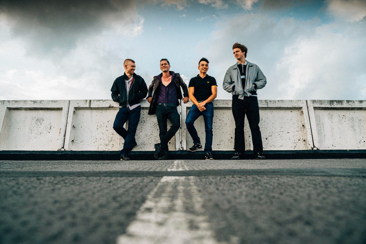 The Straights (@thestraights_uk) on Twitter photo 🚨 LOW TICKET WARNING 🚨
Only a few tickets remaining 🎟️
⚡️KINGSTON UPON THAMES 14.05.2025 ⚡️
<a href="/FightingCocks66/">The Fighting Cocks</a> <a href="/thevirginmarys/">The Virginmarys</a>
📸by Tom Langford 🚨 LOW TICKET WARNING 🚨
Only a few tickets remaining 🎟️
⚡️KINGSTON UPON THAMES 14.05.2025 ⚡️
<a href="/FightingCocks66/">The Fighting Cocks</a> <a href="/thevirginmarys/">The Virginmarys</a>
📸by Tom Langford
