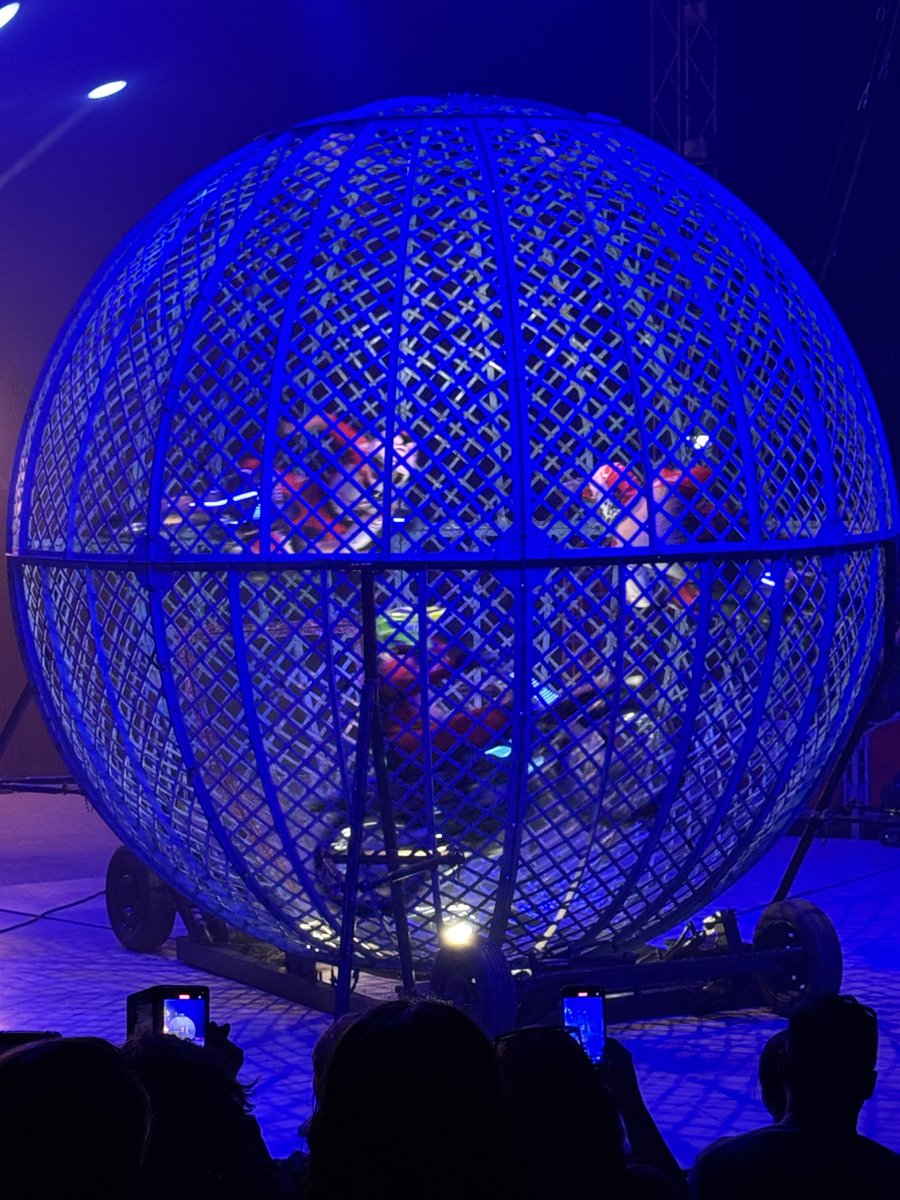 Good to see Zippo Circus in Ealing!