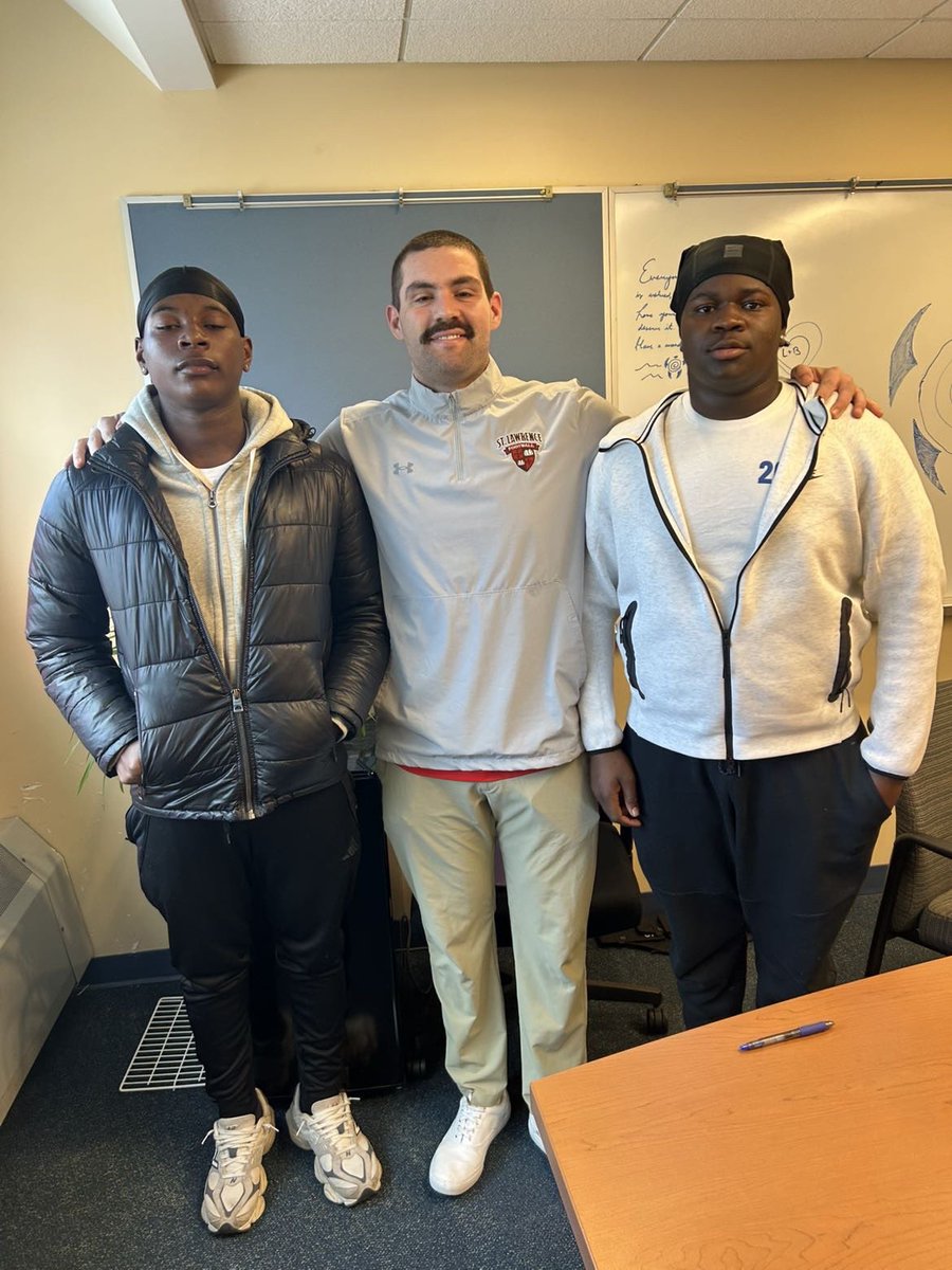 Lamar Watts (@lamarwatts50) on Twitter photo Thanks I appreciate <a href="/CoachMaxWarden/">Max Warden</a> for stopping by having a conversation with me about the program βοΈ<a href="/Cedric_stevens5/">Cedric Stevens</a> <a href="/PrideRaquan/">Raquan Pride-Green</a> <a href="/PrepRedzoneNY/">Prep Redzone New York</a> Thanks I appreciate <a href="/CoachMaxWarden/">Max Warden</a> for stopping by having a conversation with me about the program βοΈ<a href="/Cedric_stevens5/">Cedric Stevens</a> <a href="/PrideRaquan/">Raquan Pride-Green</a> <a href="/PrepRedzoneNY/">Prep Redzone New York</a>