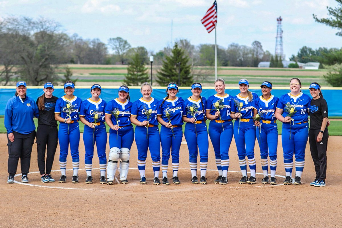 4️⃣.2️⃣4️⃣ - SOPHOMORE DAY🎉

Thankful for these 1️⃣0️⃣…all of their hard work, laughter, dancing, and inside jokes truly make this team better! We cannot wait to see where each of your journeys takes you‼️

#cougs4life
#team55