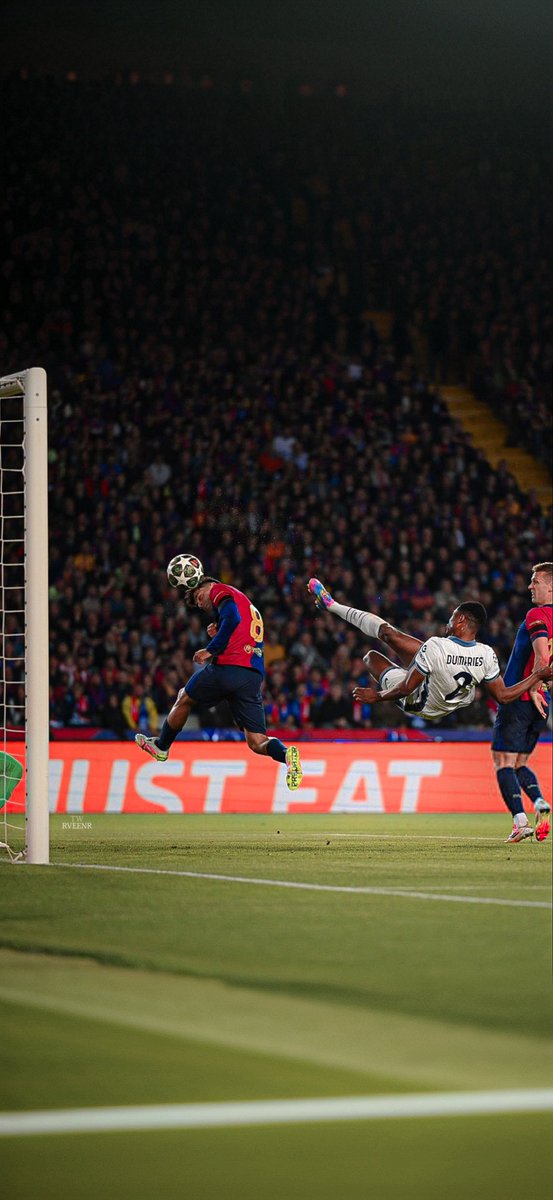 ⁴ᵏ Denzel Dumfries 🥶