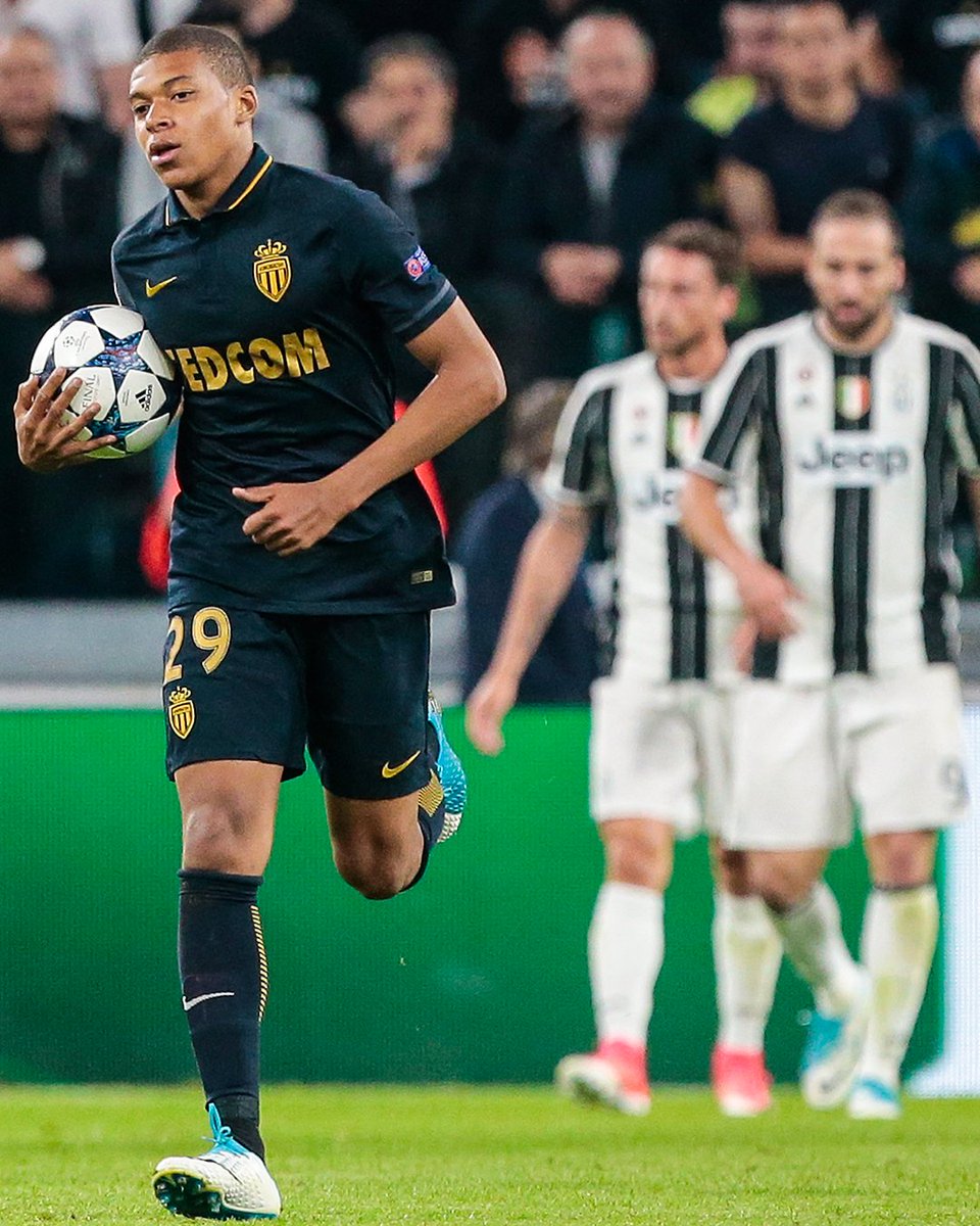 Lamine Yamal becomes the youngest player to score in a Champions League semifinal. 

Kylian Mbappé set the previous record in 2017 🤝