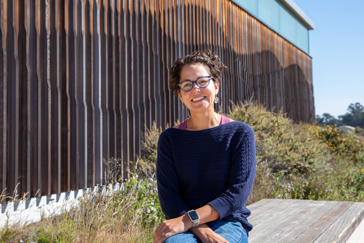 UC Santa Cruz Genomics Institute (@ucscgenomics) on Twitter photo Congratulations to UCSC Genomics Institute Director for Conservation Genomics Beth Shapiro on her election to the National Academy of Sciences! šš¦£š§¬
<a href="/bonesandbugs/">Beth Shapiro</a> is a leader in the field of ancient DNA and a fierce advocate for conservation. She is currently CSO of @Colossal Congratulations to UCSC Genomics Institute Director for Conservation Genomics Beth Shapiro on her election to the National Academy of Sciences! šš¦£š§¬
<a href="/bonesandbugs/">Beth Shapiro</a> is a leader in the field of ancient DNA and a fierce advocate for conservation. She is currently CSO of @Colossal