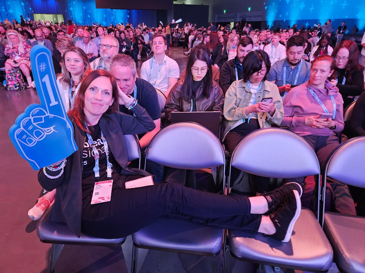 Jennifer Dawes tweet media