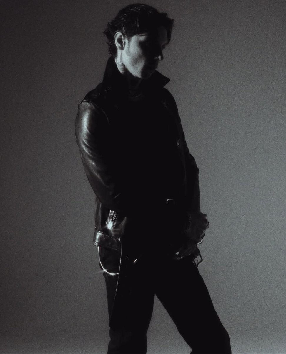 StephBiersack90's tweet photo. πΈ @JoshuaShultz
#AndyBiersack #BlackVeilBrides #JoshuaShultz
@andyblack @blackveilbrides @GhostWhoHaunts https://t.co/OfPAfPv6wE