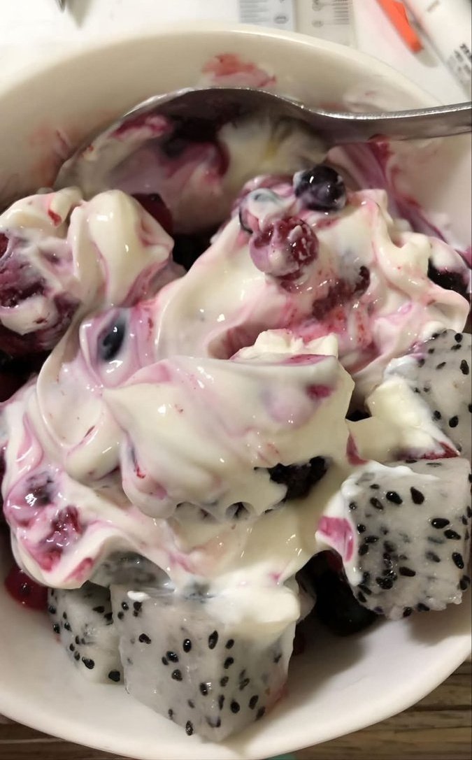 RaymondMukazika's tweet image. Don't forget to buy yourself an ice cream once in a while.