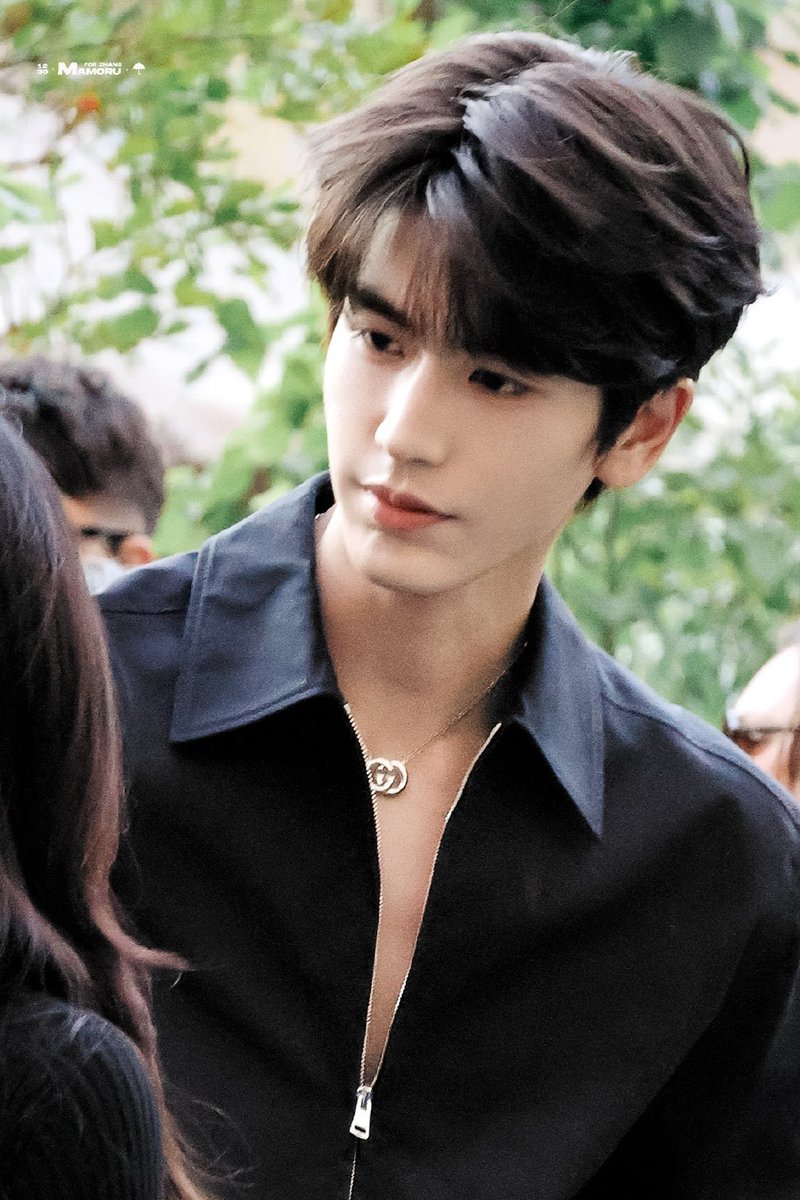 📸 250514 Gucci Dinner in Florence cr: Mamoru #张凌赫#ZHANGLINGHE