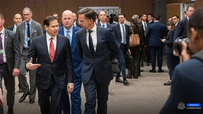 Ambasciata U.S.A. (@ambasciatausa) on Twitter photo 🇺🇸<a href="/SecRubio/">Secretary Marco Rubio</a> incontra <a href="/SecGenNATO/">Mark Rutte</a> Rutte alla riunione dei ministri degli Esteri della #NATO in Turchia.
Il mondo affronta oggi minacce diverse rispetto al 1949, e le nostre esigenze di spesa per la difesa dovrebbero rifletterlo.
In vista del #NATOSummit, gli Stati Uniti 🇺🇸<a href="/SecRubio/">Secretary Marco Rubio</a> incontra <a href="/SecGenNATO/">Mark Rutte</a> Rutte alla riunione dei ministri degli Esteri della #NATO in Turchia.
Il mondo affronta oggi minacce diverse rispetto al 1949, e le nostre esigenze di spesa per la difesa dovrebbero rifletterlo.
In vista del #NATOSummit, gli Stati Uniti