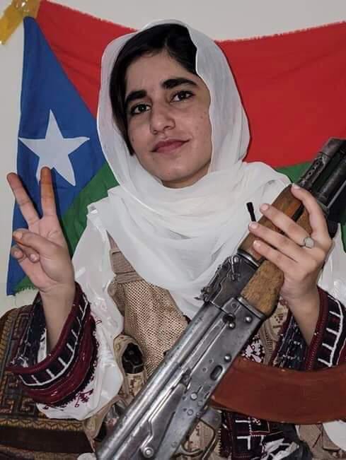 The immortal şehîd Mahal Baloch (Zîlan Kurd).. Rest in peace sister. Your sisters and brothers are celebrating the Independence now. Your sacrifice made this possible 🙏🏻✌🏻#mahalbaloch
#zilankurd
#Balochistan