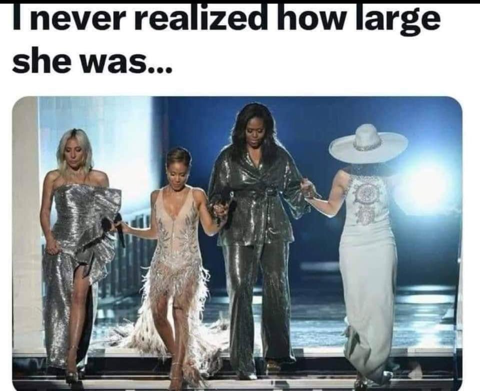 illuminatibot tweet media