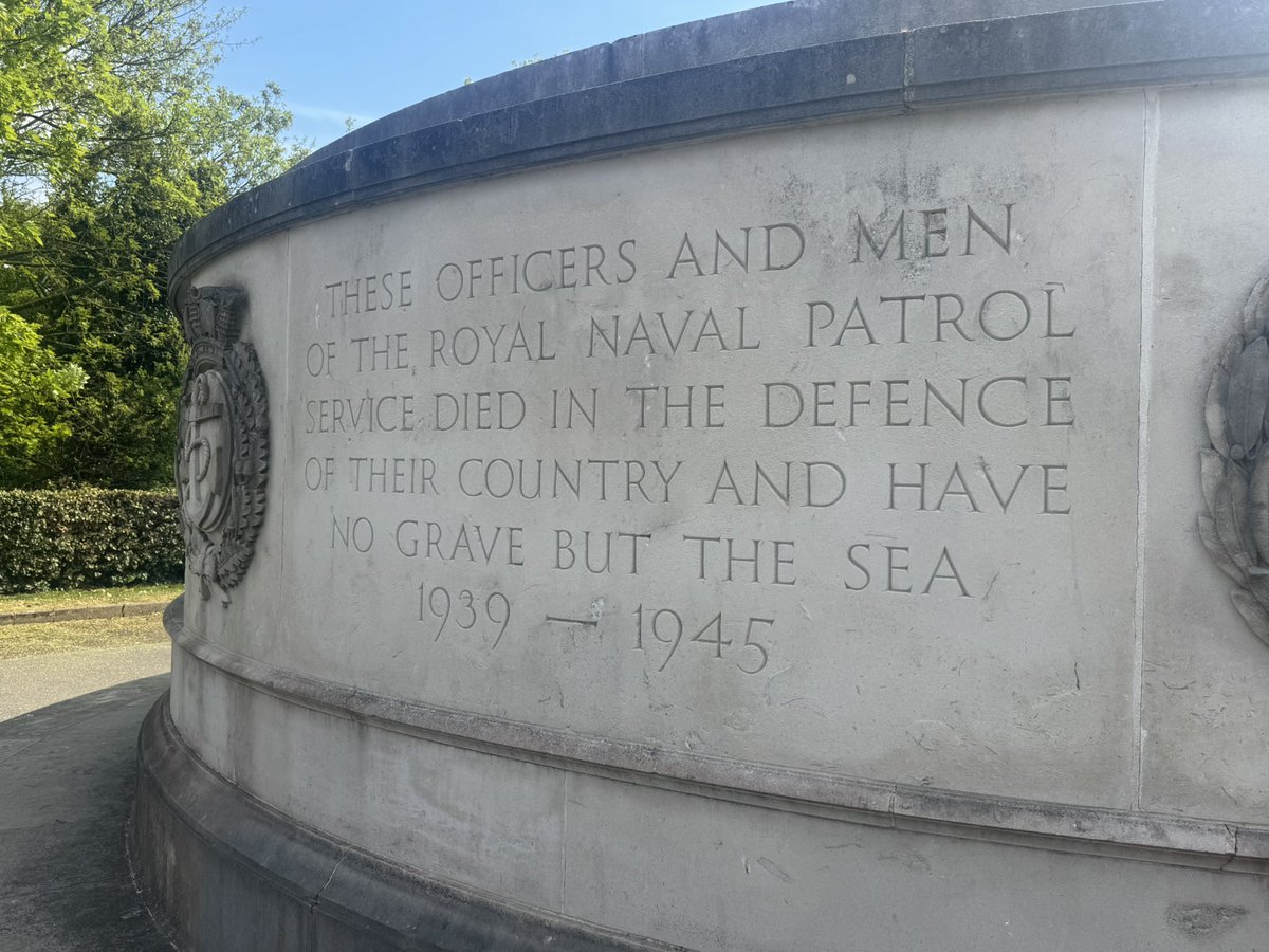 peter hudson (@pdhudson1) on Twitter photo Visiting our Eastern Region of the UK which has numerous Naval sites: The memorial to the Patrol Service at Lowestoft and the cemetery in Shotley were boys from HMS GANGES who rest alongside WW1 casualties. Admiralty crosses mark the majority of the graves. <a href="/CWGC/">Commonwealth War Graves</a> Visiting our Eastern Region of the UK which has numerous Naval sites: The memorial to the Patrol Service at Lowestoft and the cemetery in Shotley were boys from HMS GANGES who rest alongside WW1 casualties. Admiralty crosses mark the majority of the graves. <a href="/CWGC/">Commonwealth War Graves</a>